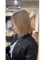 オークプラス(OAK plus+) ハイトーンボブ