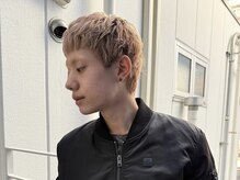 PARKiiiNG 心斎橋 ブリーチ/ダブルカラー/パーマ/メンズ【パーキング】の雰囲気(メンズベリーショート+ハイトーンベージュカラー)