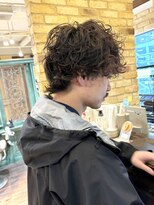 モナン(monan) スペインカールニュアンスパーマ波巻きスパイラルパーマ