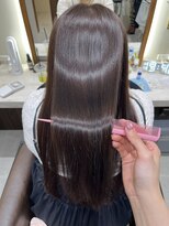 ザトエル 栄(THE TOEL)&nbsp;髪質改善トリートメント癖毛改善ショコラベージュブラウンロング