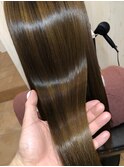 プラチナミネコラ
