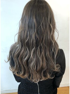 パイレーツ(Pirates Ushiwakamaru Style) ナチュラル大人ハイライト