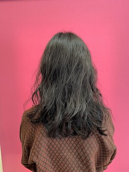 アイディー ヘアアンドメイク フォー アロマ 本店(i D Hair&make for Aroma)の写真/本来のパーマと違いキューティクルにかけるのが特徴!こだわりパーマはダメージレス&モチが長いのが嬉しい♪