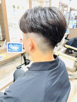 ヘアーズ ベリー 阪急桂店(hairs BERRY) フェード×伸ばしかけセンターパート