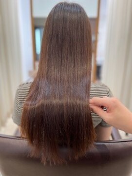 ミラ(MIRA) うらやましがられるストレートヘア