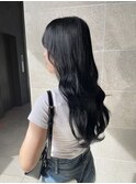 透明感のあるダークカラー