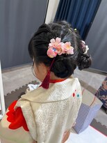 ブッシュ ユメリア徳重店(BUSH)&nbsp;七五三★編み込みお団子ツイン