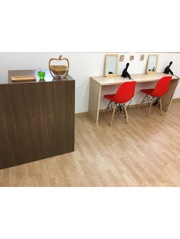 安いだけじゃなく、技術・接客・商材は美容室と同じ！気になる白髪だからこそ、定期的に通いやすい価格で☆