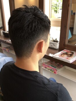 ヘアデザインメリー(hair design Merry)の写真/【仕事帰りOK/最終19時/仕上がりまでが速い】同じ男性目線で、スーツに合う清潔感溢れるスタイルをご提案！