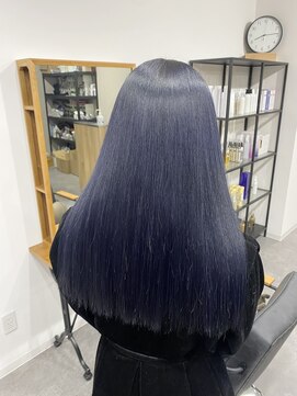 エミュー(Emu) 色落ちがグレーになるネイビーカラー☆