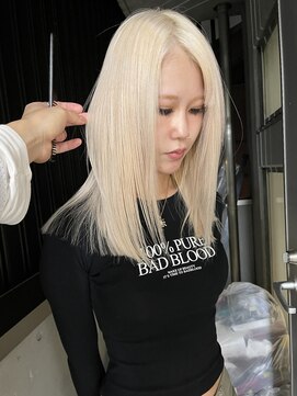 イェッカ パビル(YECCA pabil) ホワイトブロンド*(ブリーチ2回)