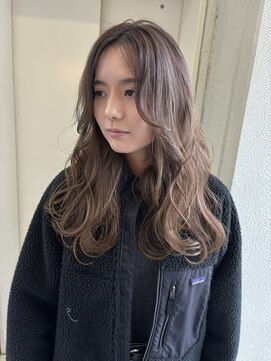 ヘアーデザイン シュシュ(hair design Chou Chou by Yone) ミルクティーベージュ/白髪ぼかし/ハイライト/20代/30代/40代