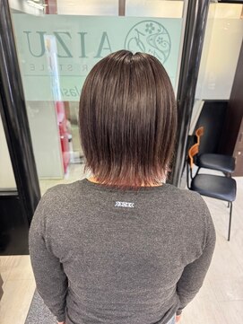 アイズ 本厚木(AIZU) レイヤーボブ