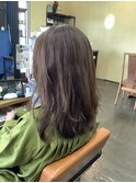 白髪ぼかしカラーで柔らかく