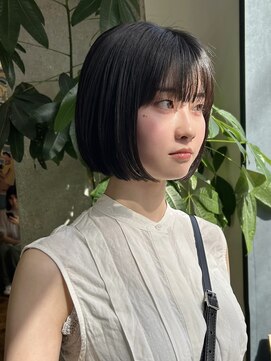 トリコ 柏(tricot) ダークグレー ミニボブ