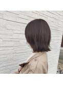 ミディアム切りっぱなしボブ