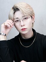 ザ サードヘアー 津田沼 annex(THE 3rd HAIR)&nbsp;センターパート　フェザーパーマ　ブリーチ