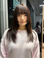 モンルル プル(mon loulou + plus) レイヤーカット、サイドバンク、顔まわりレイヤー 担当中野絢斗