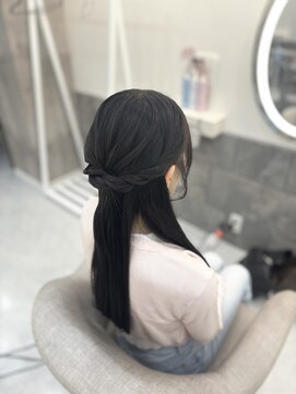 クラン 東心斎橋店(Clan) ハーフアップ