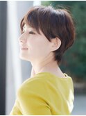 骨格がきれいに見えるシンプル大人ショート×小顔似合わせカット
