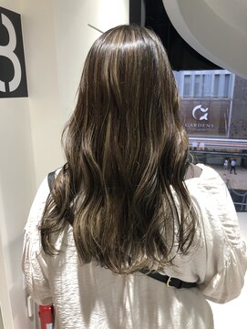 オンザ(ONTHE) ホワイトベージュハイライト