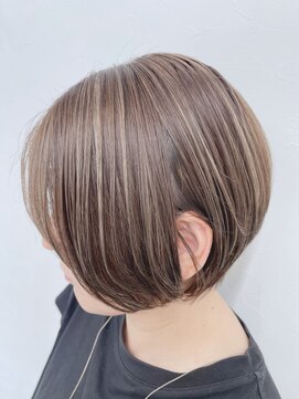 ダンクレスト(Daan Crest) 【フルハイライト】×【グラデーションボブ】