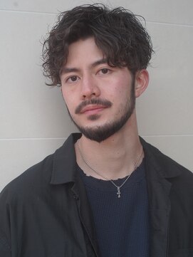 レジュアル(RESSUAL) y.コンマヘアセンターパートアップバングツーブロックマッシュ