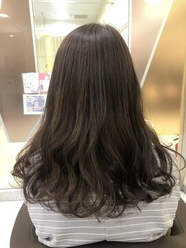 プールドゥマン 屯田(POUR DEMAIN) ロングブラウン/髪質改善/艶髪