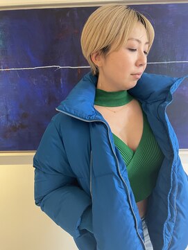 スピンヘアワークス(Spin Hair Works) ブロンドボブ