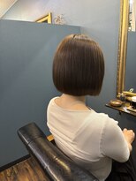 ユニコヘア(unico hair) ベージュ×ボブ