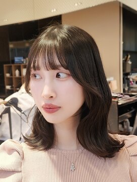 アフロート ギンザ(AFLOAT GINZA) 【Nanako。】顔周りから流れるミディアムレイヤー