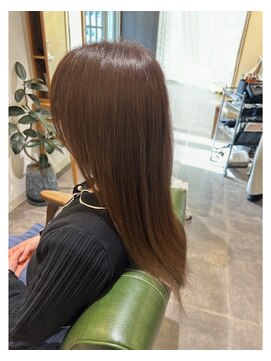 ヘアーサロン ポルト(hair salon Porto) シルキーストレート × ナチュラルブラウン