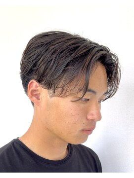 エレノア 枚方(Eleanor) センターパート◎吉田