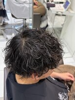 レアリバイケンジ(leali by KENJE)&nbsp;波巻きパーマ