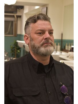 富士東洋理髪店 6:4パートスタイル