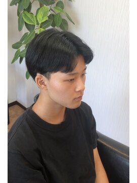 シュクセ 千早店(succes) センターパートスタイル