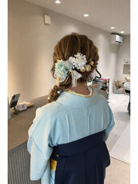 ソア(SOA) 卒業式袴着付け、ヘアセット