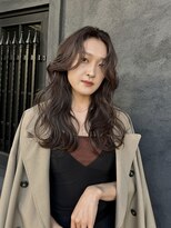 ニュートライズ(NEUTRIZE)&nbsp;ベージュカラー パーマ 岡山 顔周りレイヤー 前髪カット