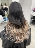 【手島カミラ】ホワイトベージュ×グラデーション