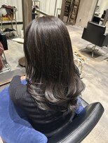 ヘアサロン エン(hair salon en.)&nbsp;赤みを抑えた透明感◎柔らかいグレージュカラー