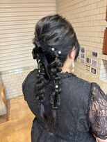 ジュール フィノン(Jour finon)&nbsp;ツインテールヘアアレンジ