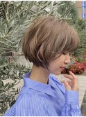 小顔ひし形ショートボブ