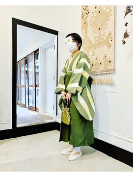 ハウスアンドヘアーワークス(House&Hair works) 袴の着付け