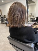 大人可愛い切りっぱなしひし形レイヤーカットモカベージュ
