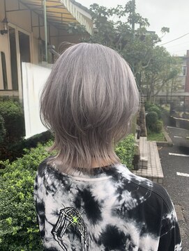フォルムヘアデザイン 足利店(FORME hair design) ◯ハイトーンシルバー×ネオウルフ◯：stylist 白石