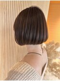 大人ミニボブ 透け感オリーブグレージュカラー