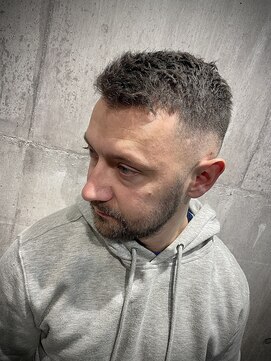 ラッドヘアデザイン(RAD HAIR DESIGN) ショートフェード