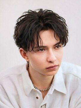 ゴールド 京都 三条(GOALD) センターパート