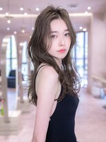 ハバナ 新宿(HAVANA)&nbsp;大人ガーリー顔周りくびれレイヤー×ダークアッシュ/髪質改善