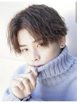 アイトーキョープラスシー 横浜(AI TOKYO+Sea) 横浜/センターパート/シャドウパーマ/ツイストスパイラルパーマ